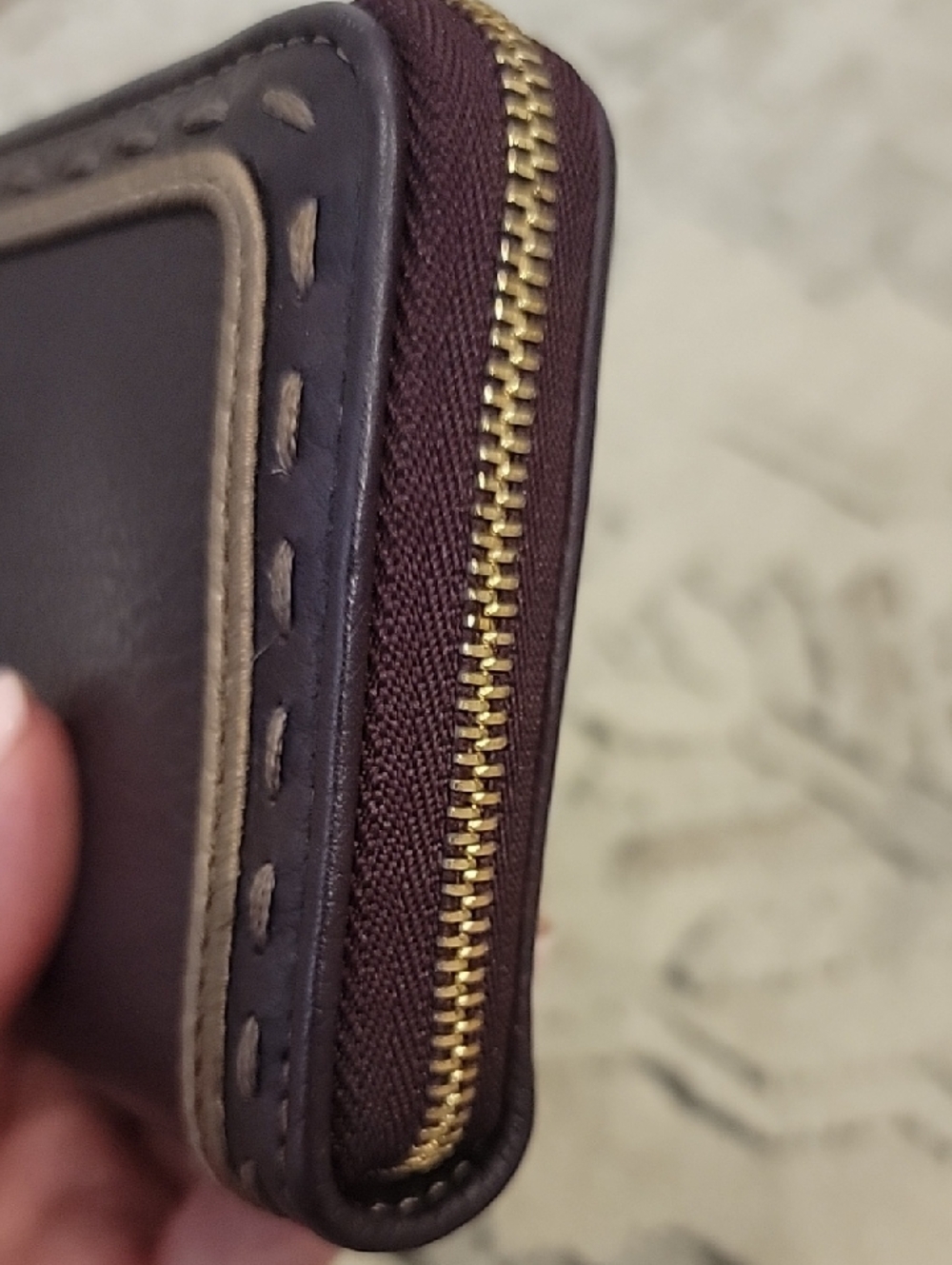 Lancel Paris Leather Wallet In The Color Raisin - Picture 8 of 16